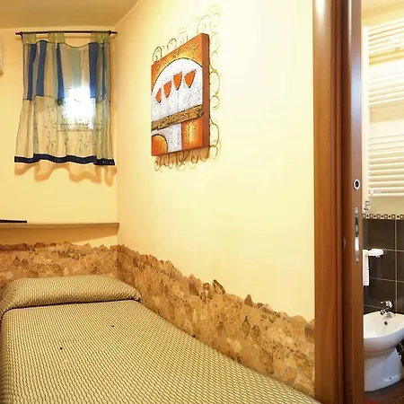 Golden Dreams Rooms Ρέτζιο ντι Καλάμπρια